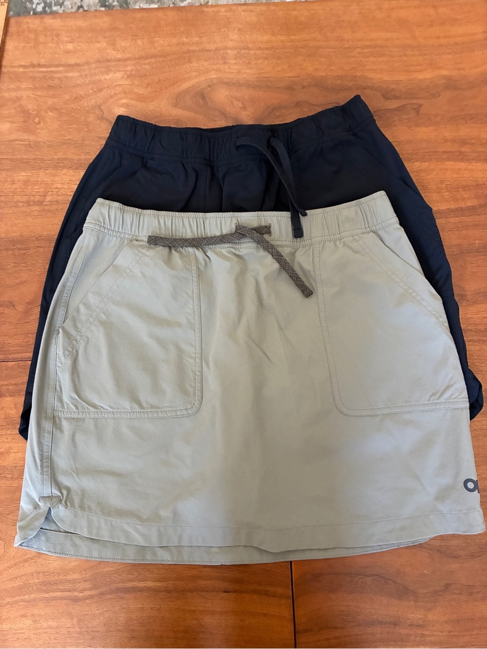 MEDIUM OUTDOOR RESEARCH Casual Drawstring Skirt Duo - Olive Green & Navy